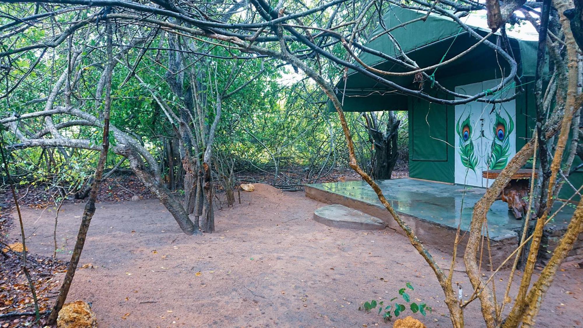 Yala Podi Hoona Bush Camp Hotel Exterior foto