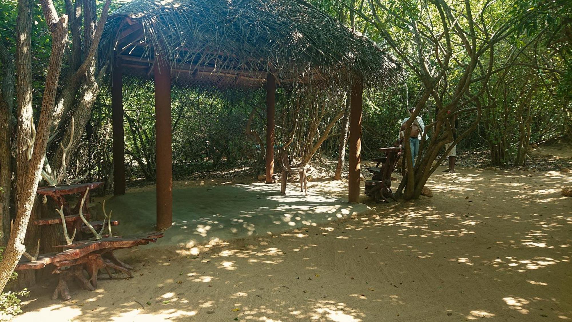 Yala Podi Hoona Bush Camp Hotel Exterior foto